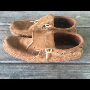 Minnetonka moccasins size 8